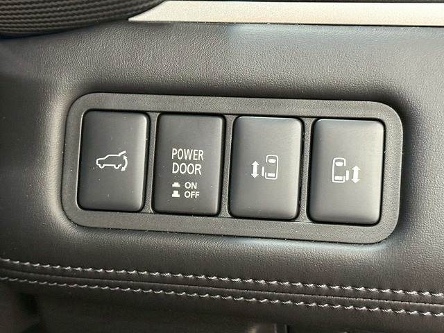 三菱&nbsp;デリカD5の画像7