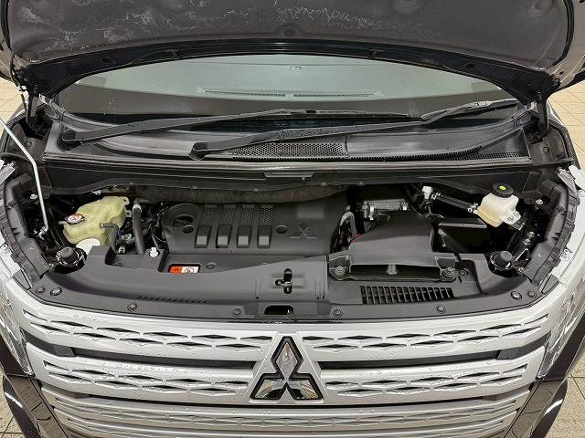 三菱&nbsp;デリカD5の画像14