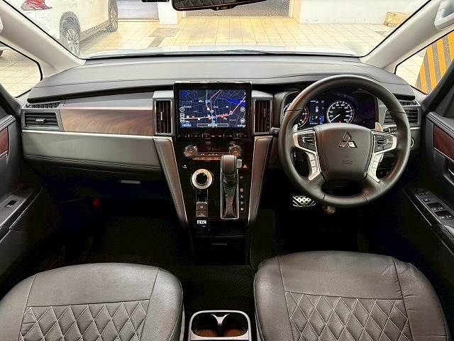 三菱&nbsp;デリカD5の画像3