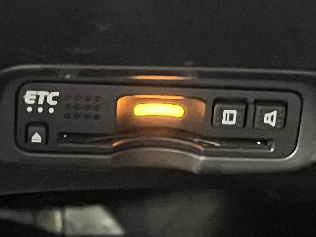 ホンダ ヴェゼルハイブリッドの画像16