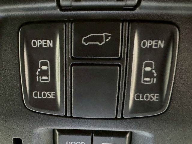 トヨタ ヴェルファイアの画像15