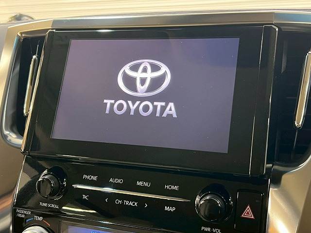 ヴェルファイアX 内装他