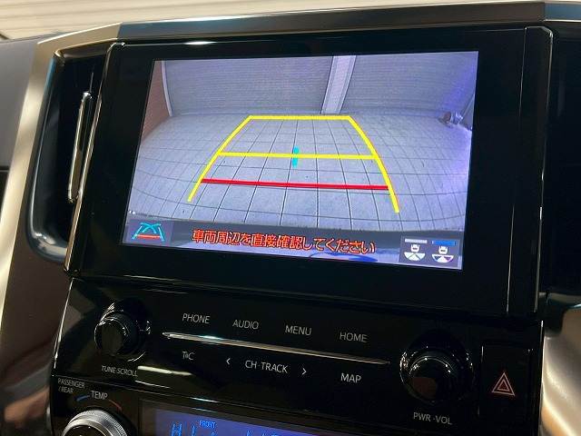 ヴェルファイアX 内装他