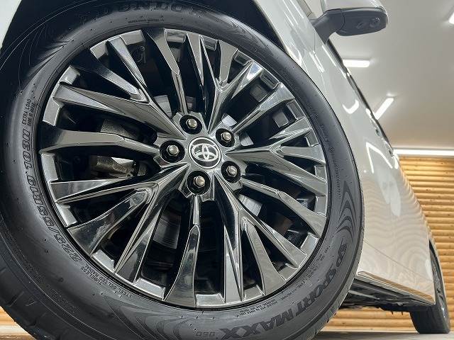 トヨタ ヴェルファイアハイブリッドの画像11