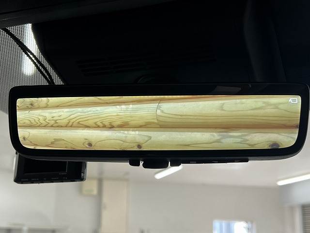 トヨタ ヴェルファイアハイブリッドの画像15