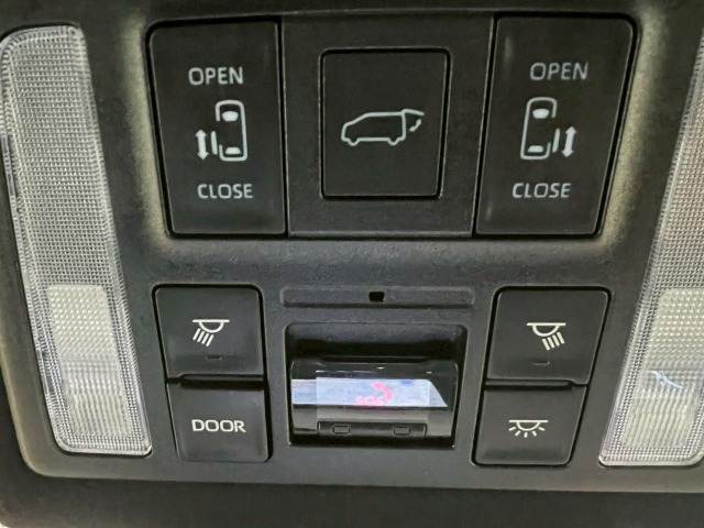 ノアハイブリッドS-Z 内装他