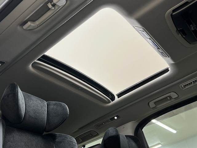 トヨタ&nbsp;ヴェルファイアの画像6