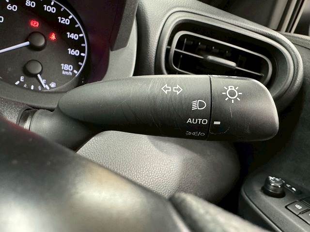 トヨタ&nbsp;ヤリスの画像6