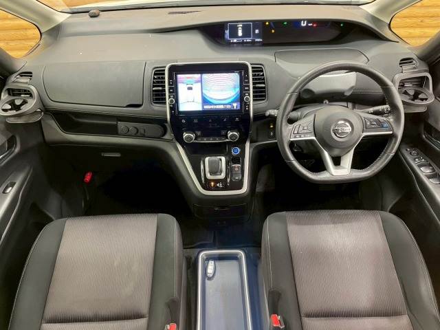 セレナe-POWER ハイウェイスター 内装他