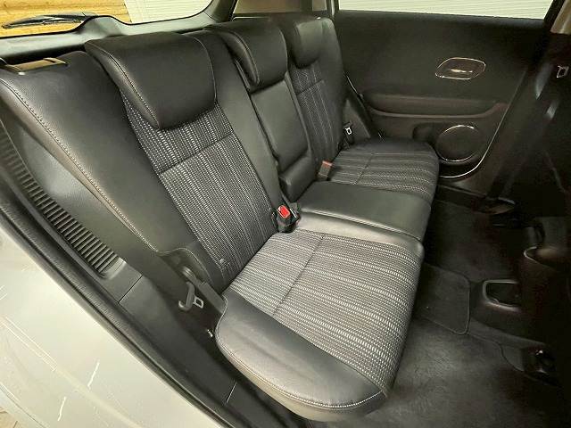 ホンダ&nbsp;ヴェゼルハイブリッドの画像9