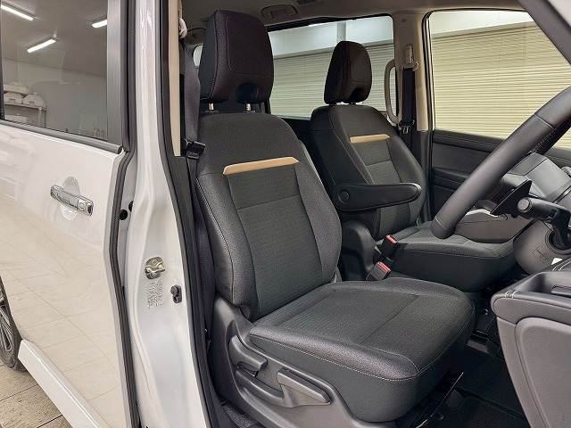 日産&nbsp;セレナの画像8