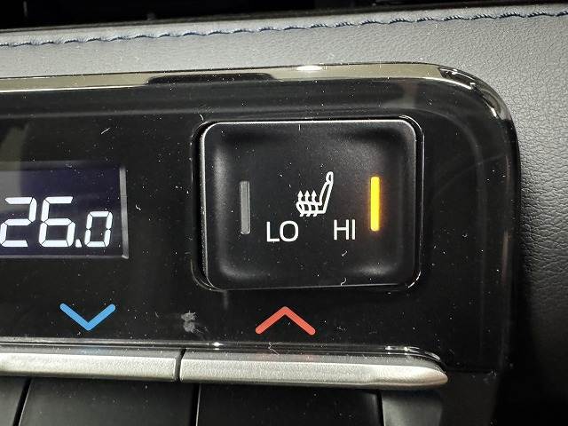 トヨタ&nbsp;ヴォクシーの画像9