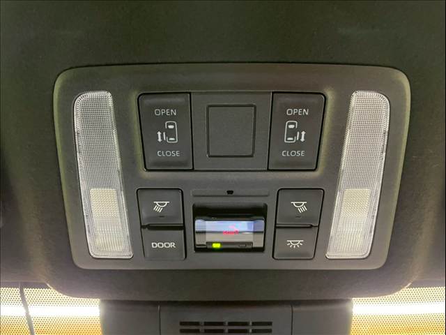 トヨタ ヴォクシーの画像9