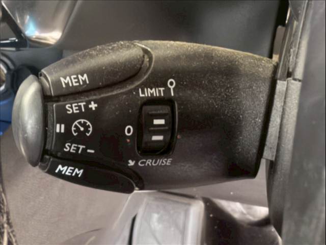 プジョー 3008の画像8