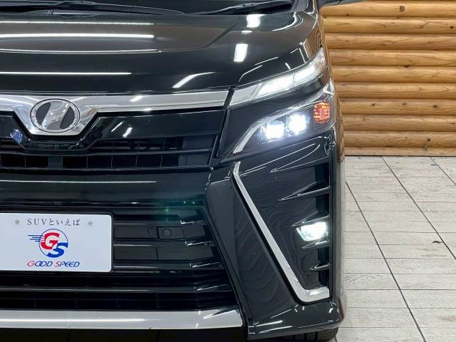 トヨタ&nbsp;ヴォクシーの画像12