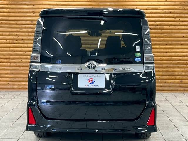 トヨタ&nbsp;ヴォクシーの画像19