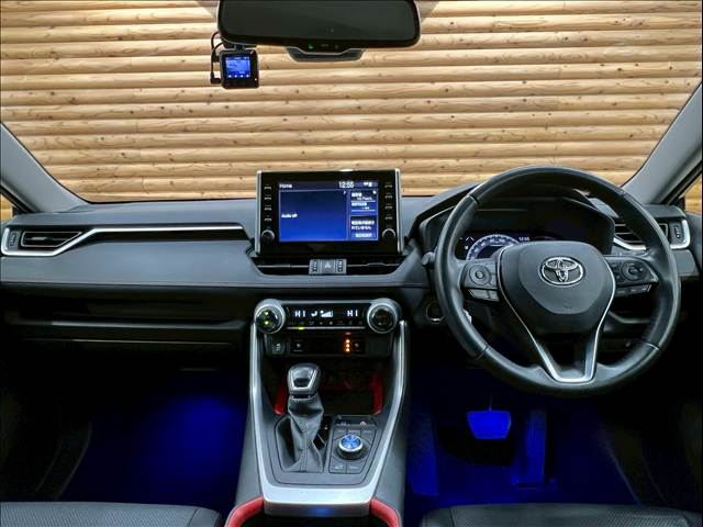 トヨタ&nbsp;RAV4の画像3