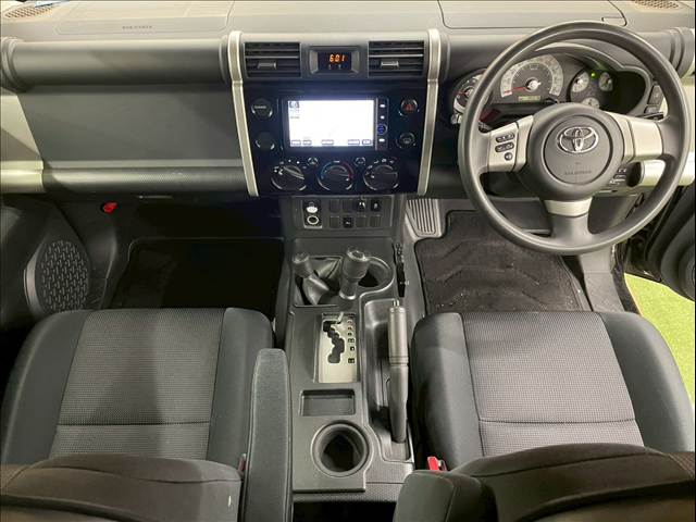 トヨタ&nbsp;FJクルーザーの画像3