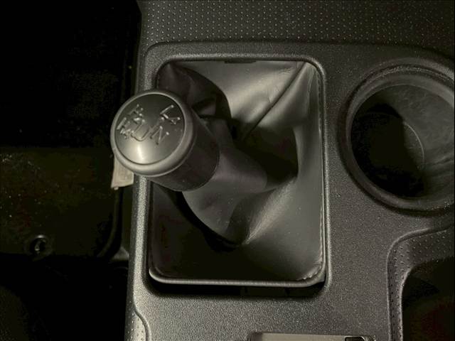 トヨタ&nbsp;FJクルーザーの画像9