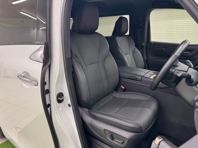 トヨタ&nbsp;アルファードハイブリッドの画像8