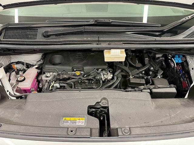 トヨタ&nbsp;アルファードハイブリッドの画像14