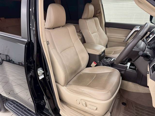 トヨタ&nbsp;ランドクルーザープラドの画像8