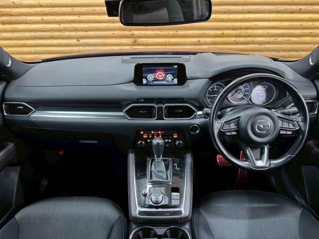 マツダ&nbsp;CX-8の画像3