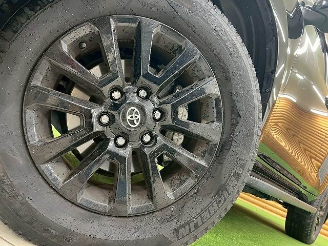トヨタ ランドクルーザープラドの画像11
