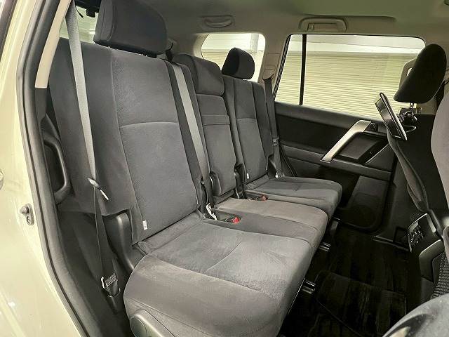 トヨタ&nbsp;ランドクルーザープラドの画像10