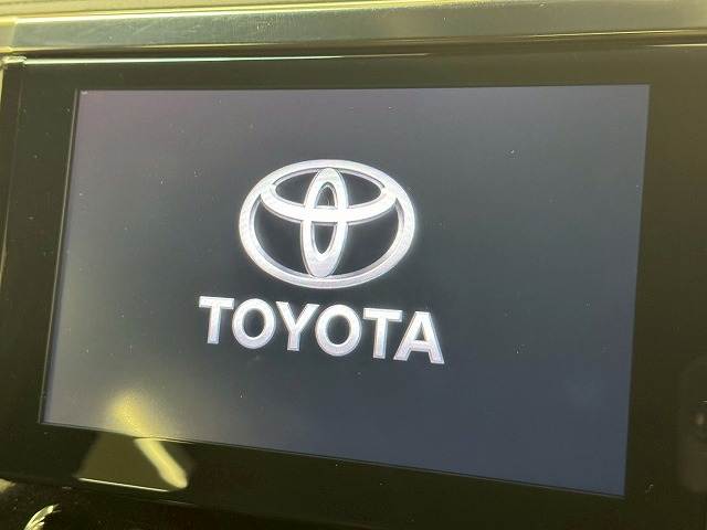 トヨタ アルファードの画像4