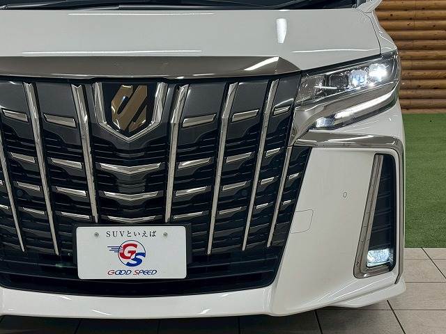 トヨタ アルファードの画像12