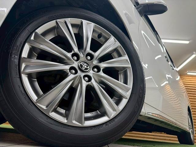 トヨタ アルファードの画像13