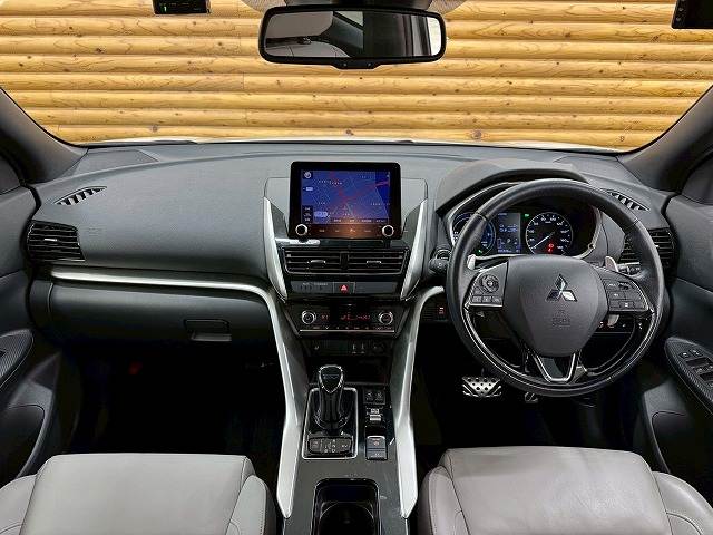 エクリプスクロスPHEVP 内装他