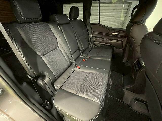 トヨタ&nbsp;ランドクルーザー250の画像9
