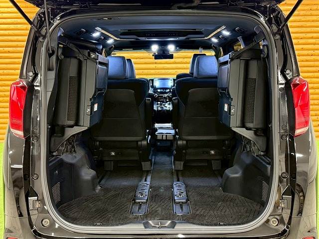 トヨタ&nbsp;アルファードの画像20