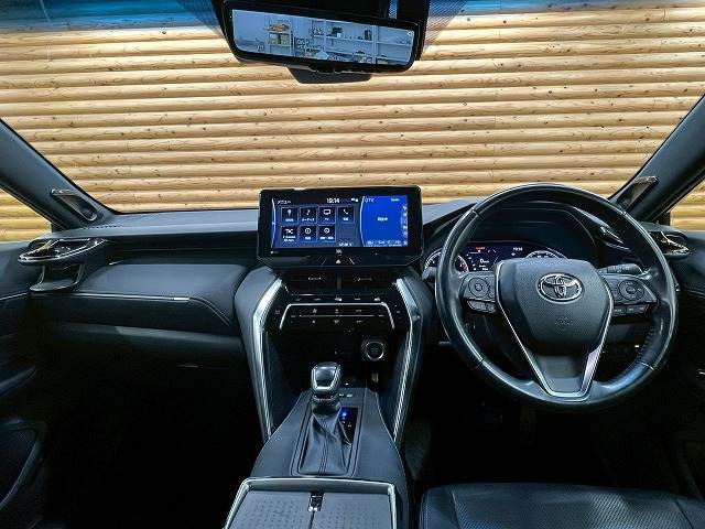 ハリアー□Z “Leather Package” 内装他