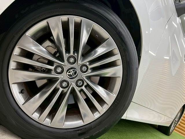 トヨタ&nbsp;アルファードハイブリッドの画像13