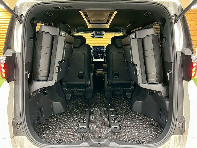 トヨタ&nbsp;アルファードハイブリッドの画像20