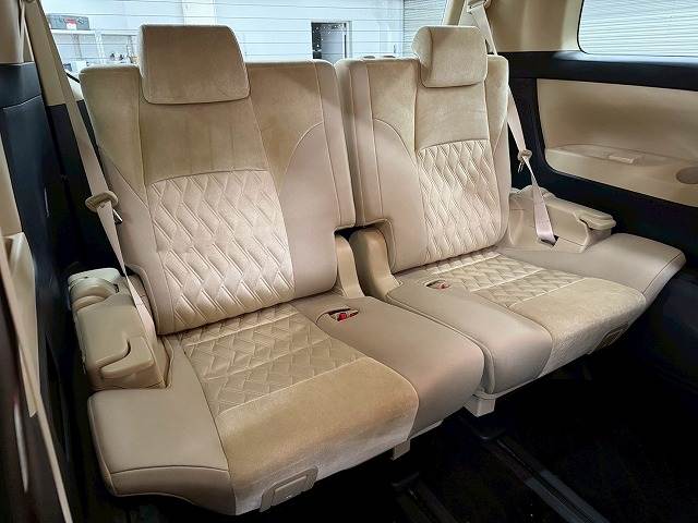 トヨタ&nbsp;アルファードの画像11