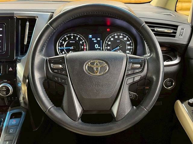 トヨタ&nbsp;アルファードの画像15