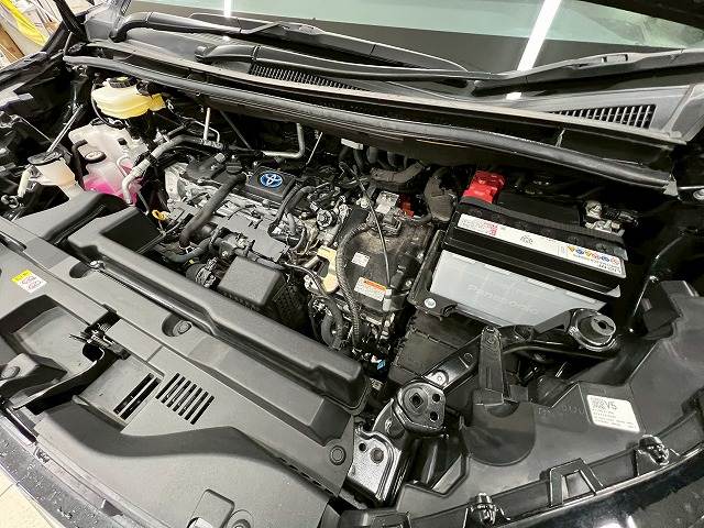 トヨタ ヴォクシーハイブリッドの画像14