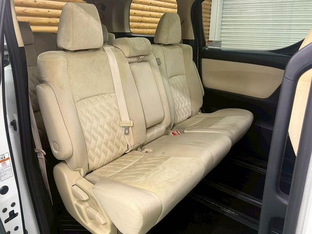 トヨタ&nbsp;アルファードの画像10