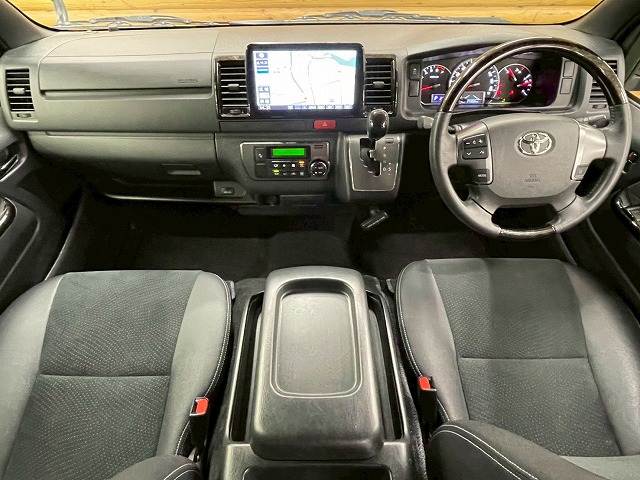 トヨタ&nbsp;ハイエースバンロングボディの画像3