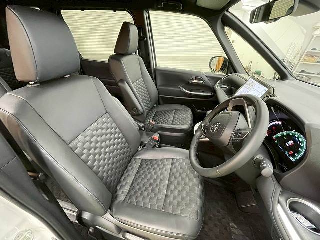 トヨタ&nbsp;ヴォクシーの画像9