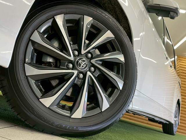 トヨタ&nbsp;ヴォクシーの画像13