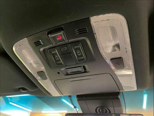 トヨタ アルファードの画像7