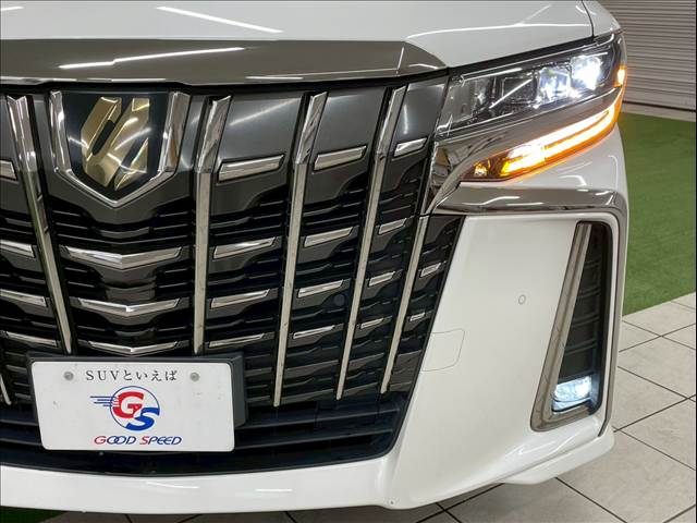 トヨタ アルファードの画像12