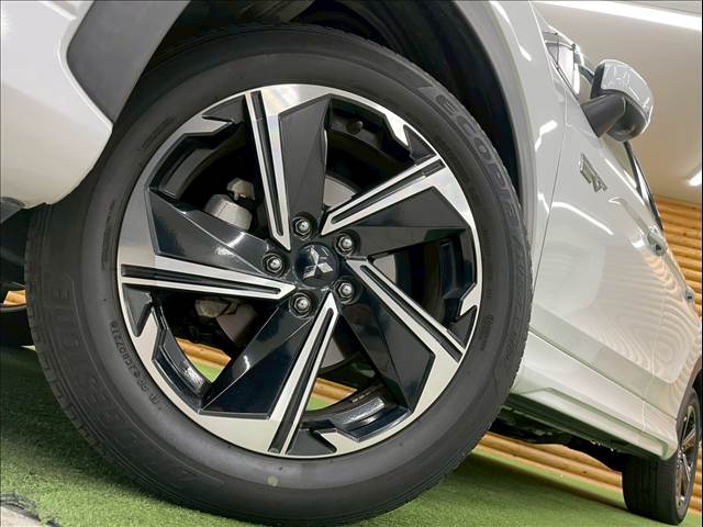 三菱 エクリプスクロスPHEVの画像12