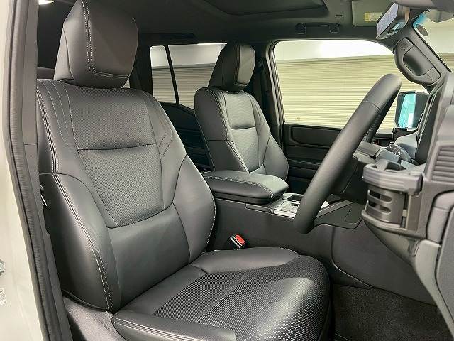 トヨタ&nbsp;ランドクルーザー250の画像9