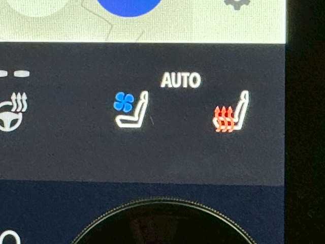 トヨタ&nbsp;ヴェルファイアハイブリッドの画像12